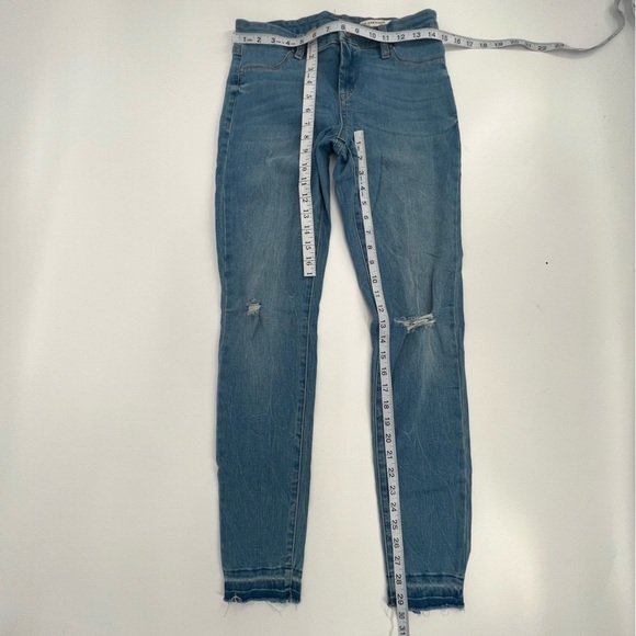 BlankNYC Spray On Distressed Release Hem Skinny Jeans Size 28 Women’s - Picture 5 of 5